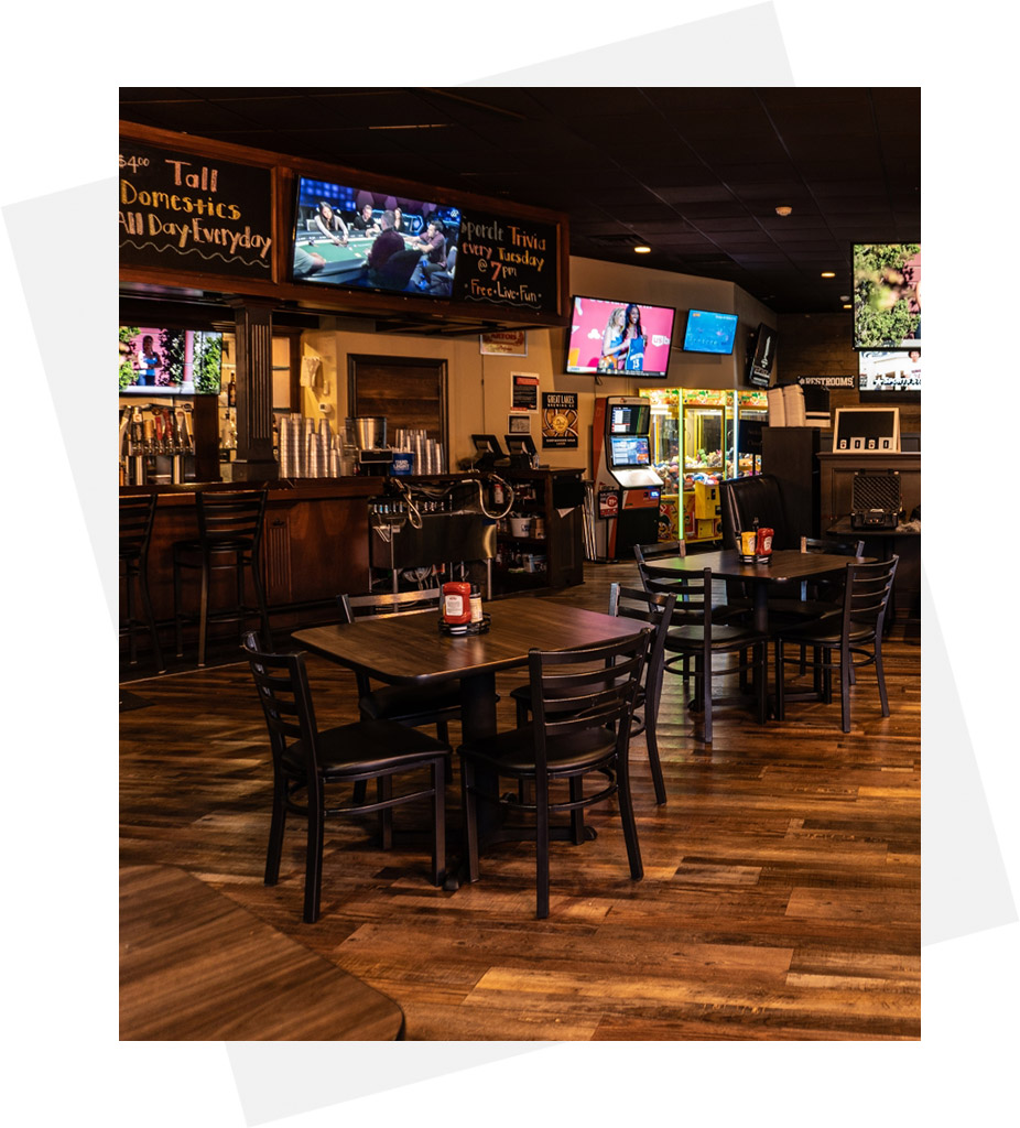 Sidelines Sports Eatery sports themed atmospheres